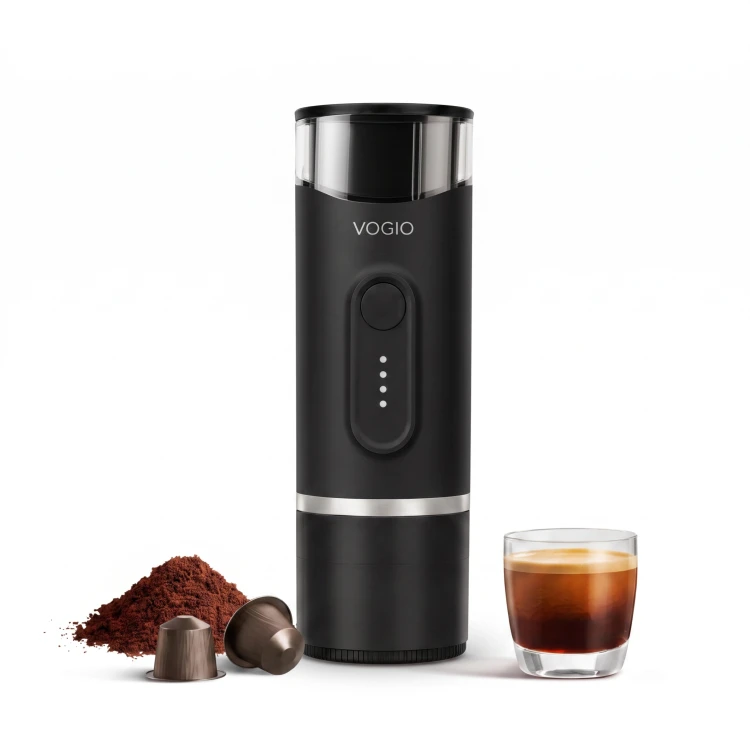 VOGIO ToGo K2 PLUS Czarny to przenośny ekspres do kawy 2 w 1 na kawę mieloną i kapsułki Nespresso®. Idealny do podróży, samochodu, pracy i kempingu.