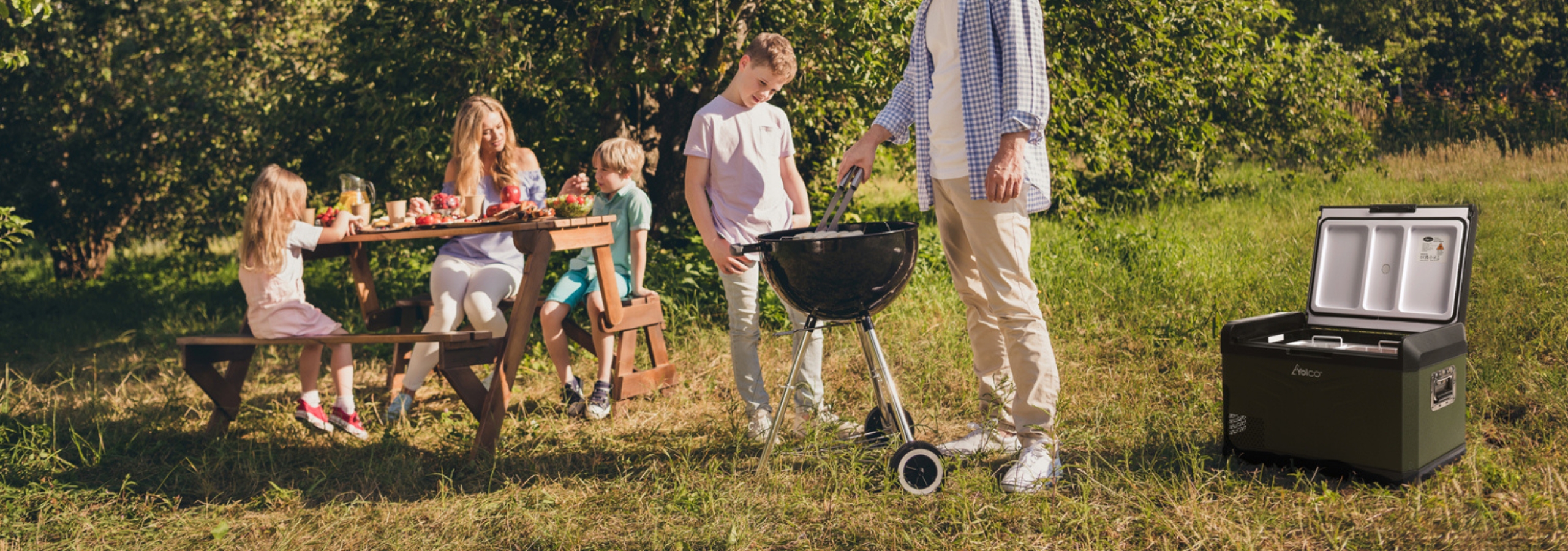 Lodówka Yolco GCX37 na pikniku
